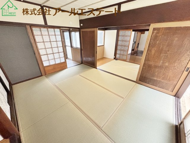 姫路市白浜町　　山陽電鉄「白浜の宮駅」徒歩9分の寝室