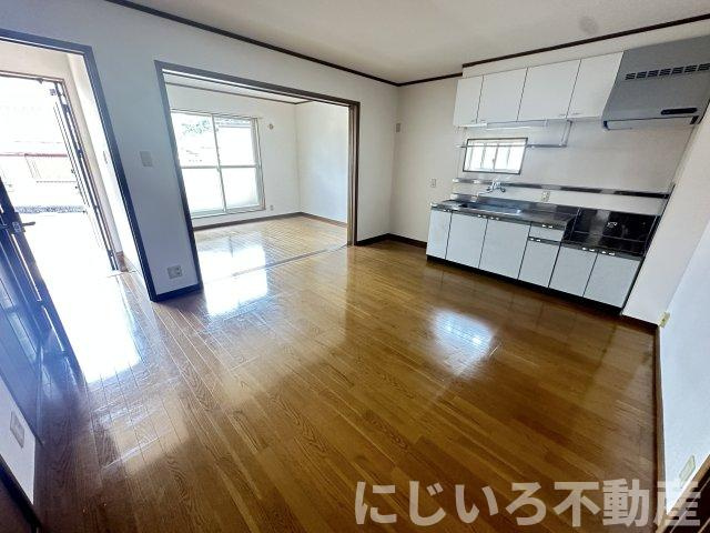 パティオ武中の居間・リビング