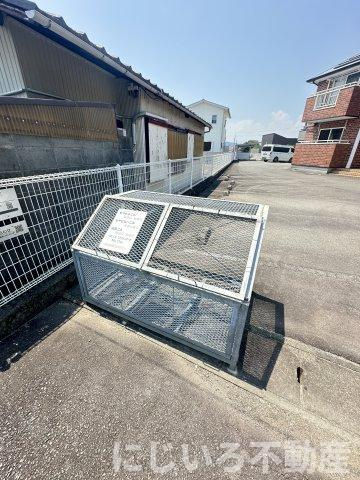 パティオ武中の駐車場