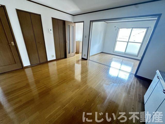 パティオ武中の居間・リビング