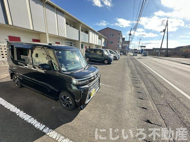 セントロイエル見能林の駐車場