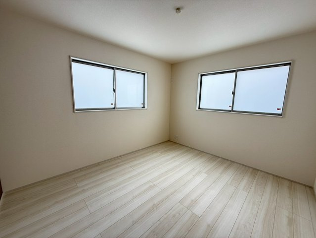 ■■南城市大里高平-2号棟（全3棟）の洋室|個人の部屋や寝室として使える洋室です