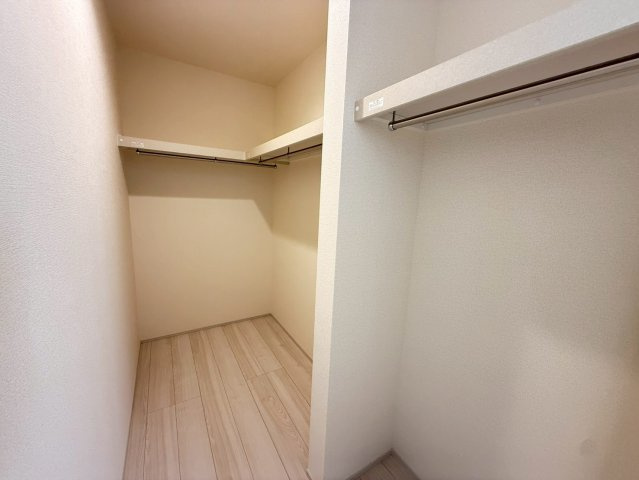 ■■南城市大里高平-2号棟（全3棟）の収納|こまごまとしたものを収納できそうですね