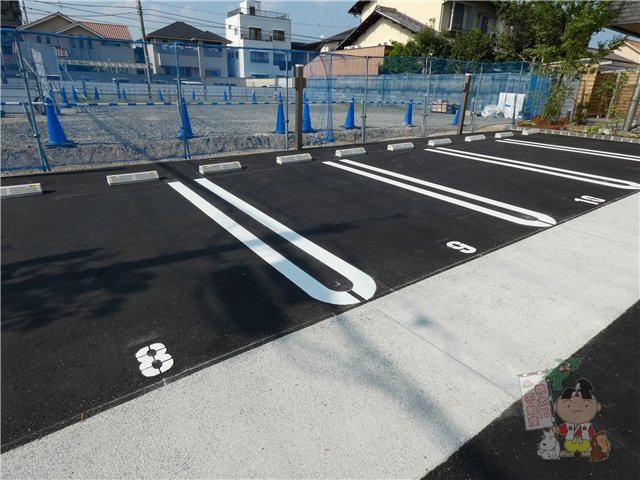 レーベンエイトⅡの駐車場