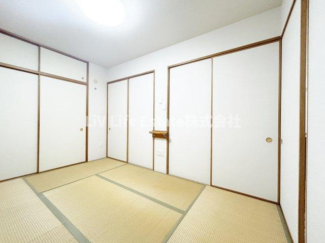 東村山市萩山町５丁目の賃貸マンションの和室