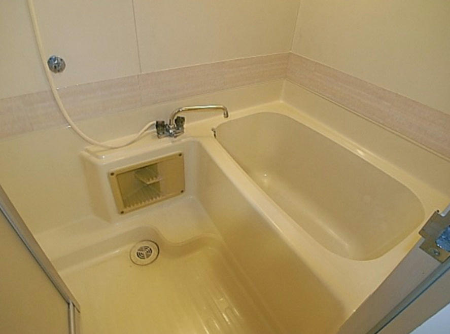寝屋川市 RC造一棟マンション 利回り9.54％の浴室