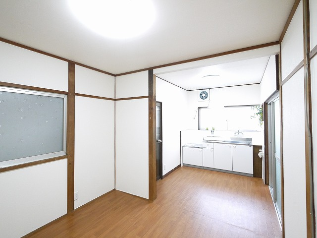 南京終町6丁目一戸建
