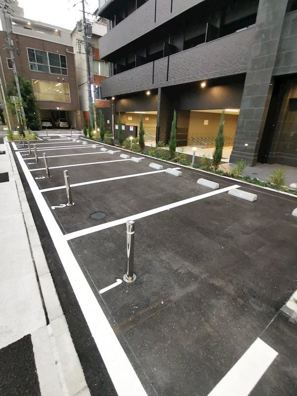 ディアレイシャス矢場町 の駐車場