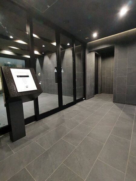 ディアレイシャス矢場町 のロビー