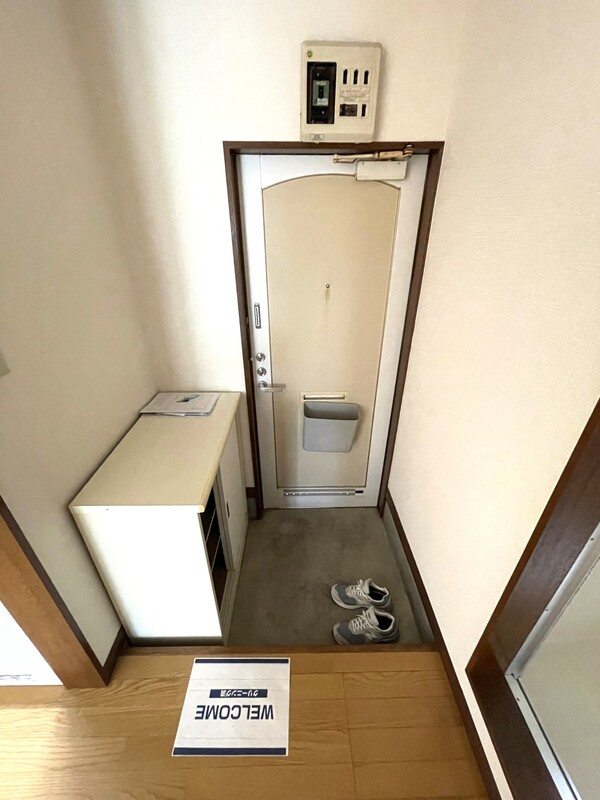 リヴェール大久保の玄関
