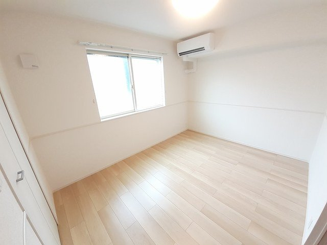 ＫＥＳＨＩＫＩ　Ｈａｌｕの洋室|個人の部屋や寝室として使える洋室です