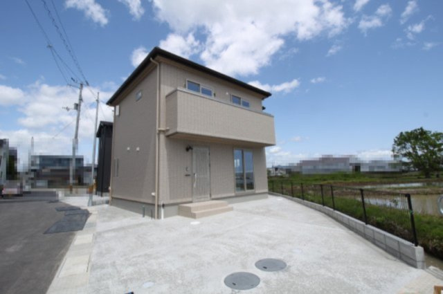 南国市大そね　1号棟　新築戸建　（全2区画）　