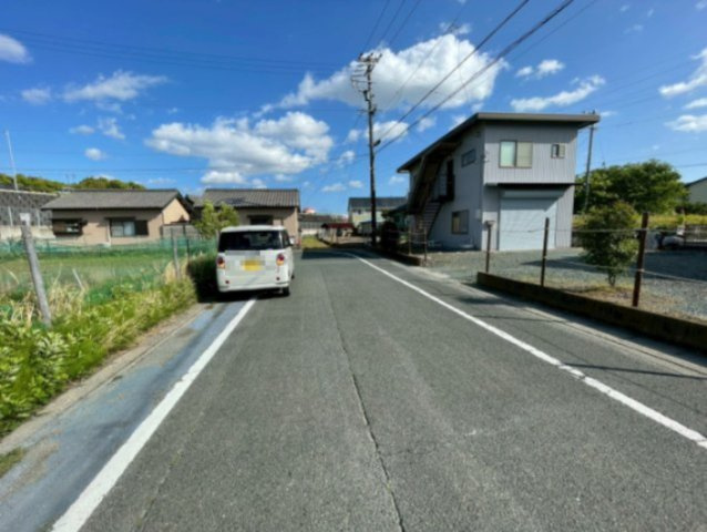 豊橋市前芝町西青140工場C棟の周辺
