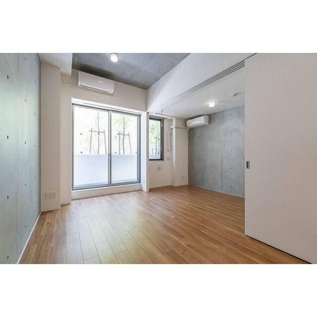 ＬＵＭＩＥＣ　ＢＵＮＫＹＯ　ＳＥＮＧＯＫＵの居間・リビング