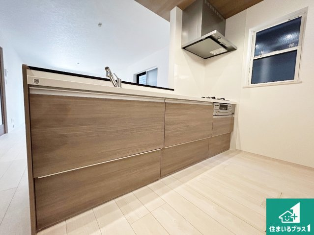 ●29(土)30(日)現地説明会！　大和郡山市筒井町　限定1邸の前面道路含む現地写真|周辺は閑静な住宅街です。前面道路もしっかりと有りますので車の出し入れも安心ですよ！