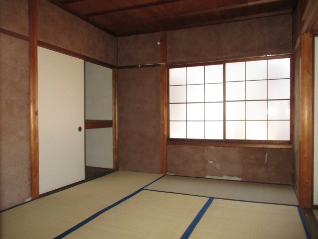 吾妻町戸建の和室