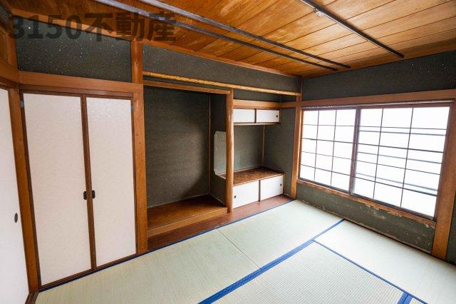 吾妻町戸建の収納