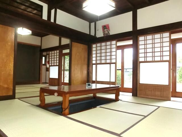 小雀町古民家の居間・リビング