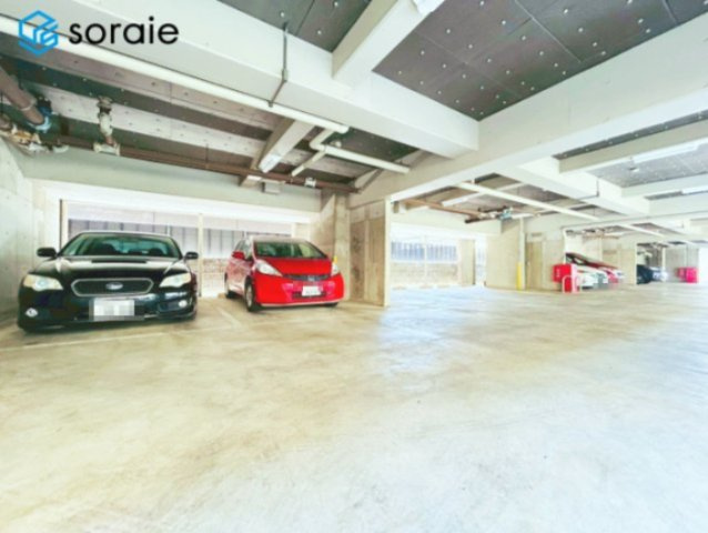 モナーク飯能　中古マンション　3階の駐車場|2026/5/15撮影
