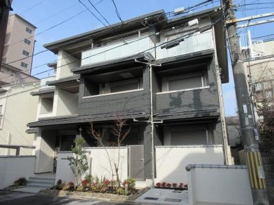 シャーメゾン京都三条の外観