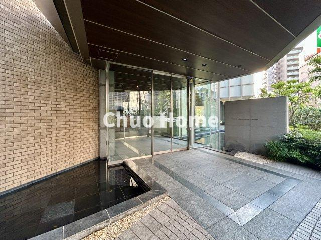 TOWER RESIDENCE TOKYOのエントランス|【エントランス】マンションのエントランスは、その物件の印象を決める、顔とも言える場所です。毎日通る場所ですからきれいなのが一番です。