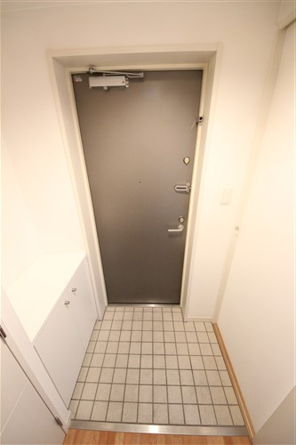 【玄関】 | CASSIA福島駅前