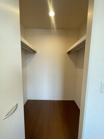 ライジングサン西宮　B棟の内装
