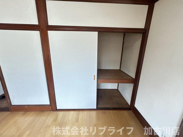 粟津戸建ての収納