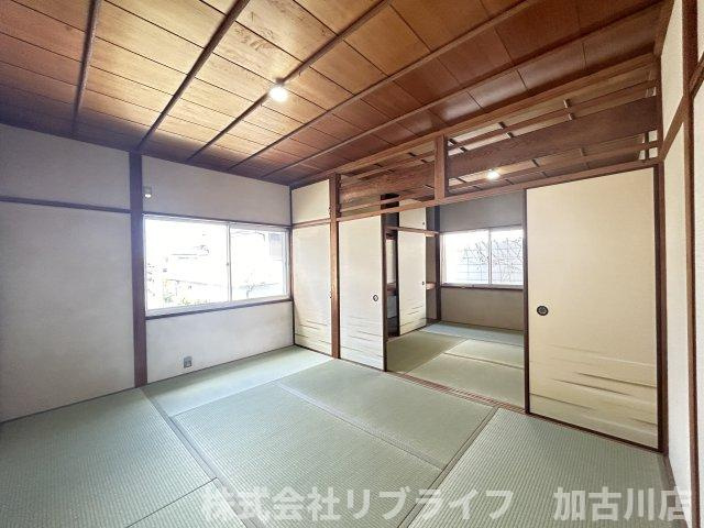 粟津戸建ての和室