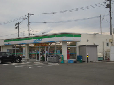 【周辺】 | ローズガーデンⅡ | ファミリーマート若松ひびきの店まで2,785ｍ
