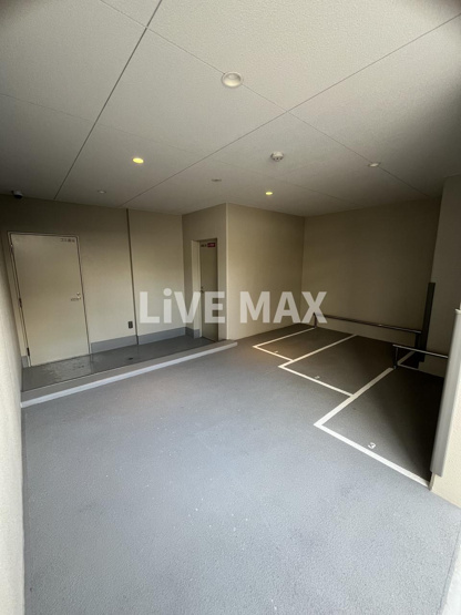 【駐車場】ルフォンプログレ南森町