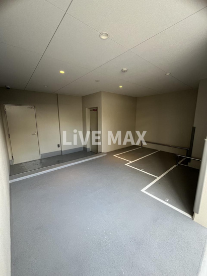 【駐車場】ルフォンプログレ南森町 