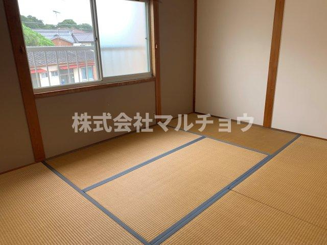 辻本ハイツの和室|日本らしい落ち着いた雰囲気の和室です