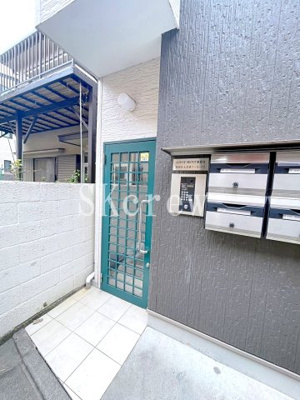 【エントランス】 | ＡＺＥＳＴ－ＲＥＮＴ池袋Ⅱ | 別号室の写真です