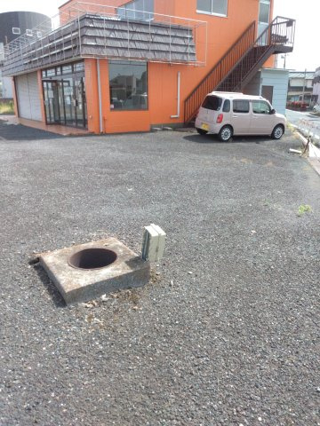 古河市雷電町栗原店舗の駐車場