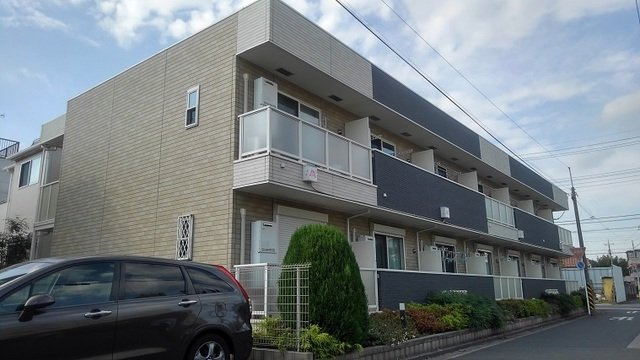 落ち着いた雰囲気の外観です