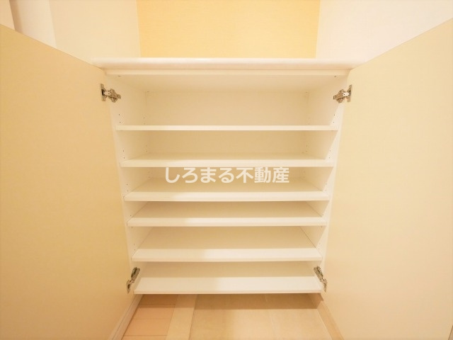 BRAVI南堀江の収納
