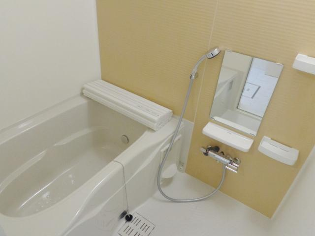 バス