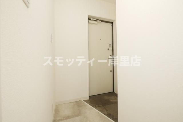 エルサ住之江の玄関|収納もある玄関です