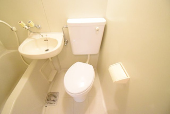 シンプルで使いやすいトイレです