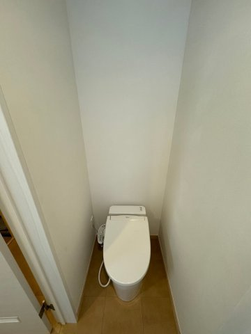 ゆったりとした空間のトイレです