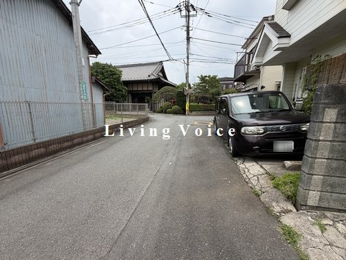 【仲介手数料０円】相模原市南区上鶴間本町8丁目　中古一戸建ての前面道路含む現地写真|相模原市南区上鶴間本町8丁目　中古一戸建て