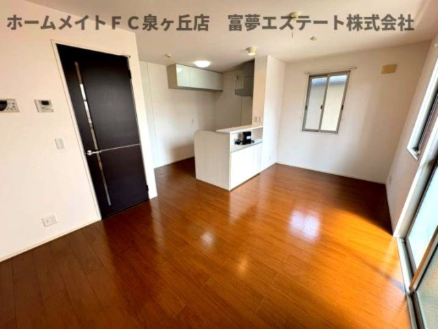 【居間・リビング】 | リヴィエール諏訪森 | ※イメージ　同物件別号室の写真