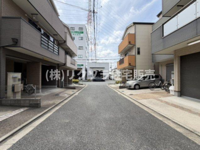 四宮3丁目　中古一戸建ての前面道路含む現地写真|■物件内覧・資金計画相談・住宅ローン相談、リフォーム相談、お問合せ受付中■
※当日・翌日のご内覧、ご相談はお電話でのお問合せがスムーズです！