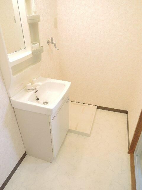 小平ビルの洗面所