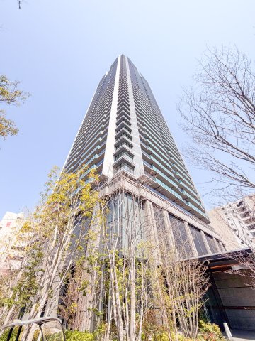 シエリアタワー大阪堀江の外観