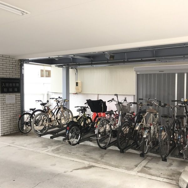 リバーサイドテラス石川橋(店舗)の外観