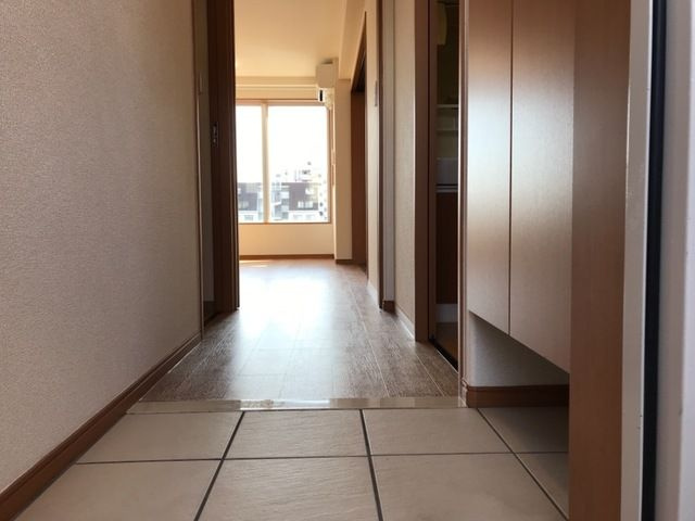 ラ　イスラ　グランデの玄関