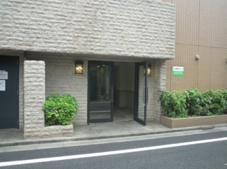 【エントランス】