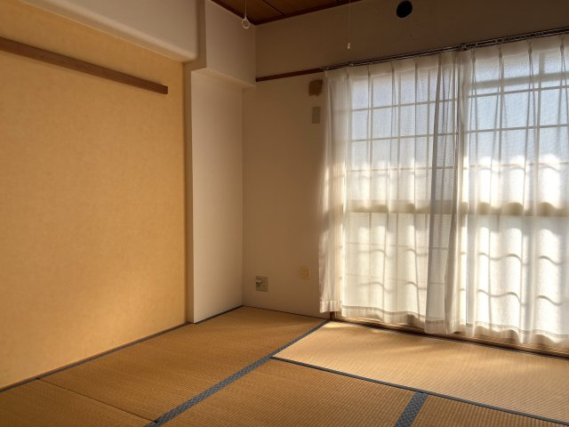 ユートピアレジデンス南紫竹B棟の和室